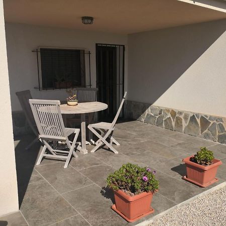 Casa Laura Guest House Делтебре Екстериор снимка