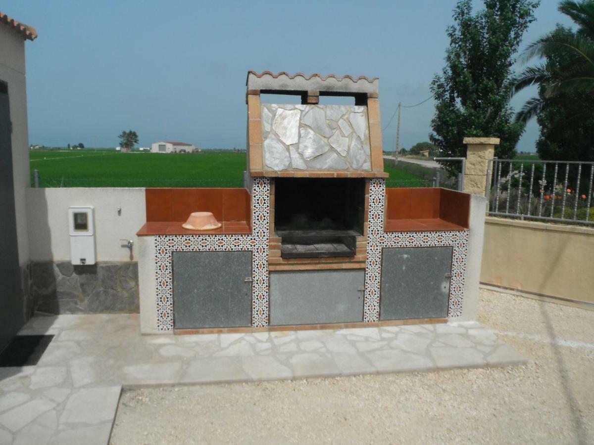 Casa Laura Guest House Делтебре Екстериор снимка