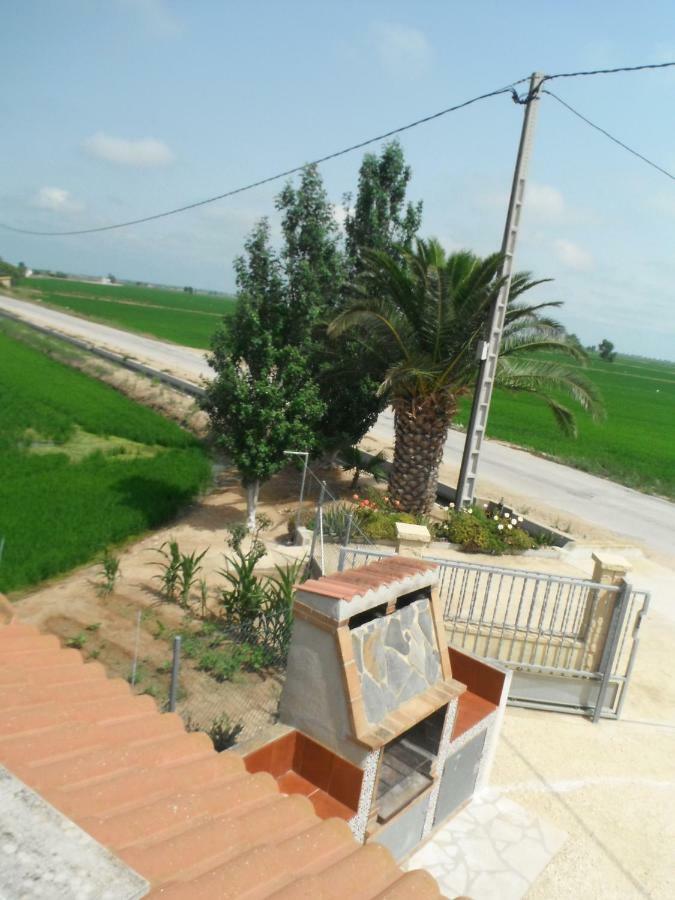 Casa Laura Guest House Делтебре Екстериор снимка