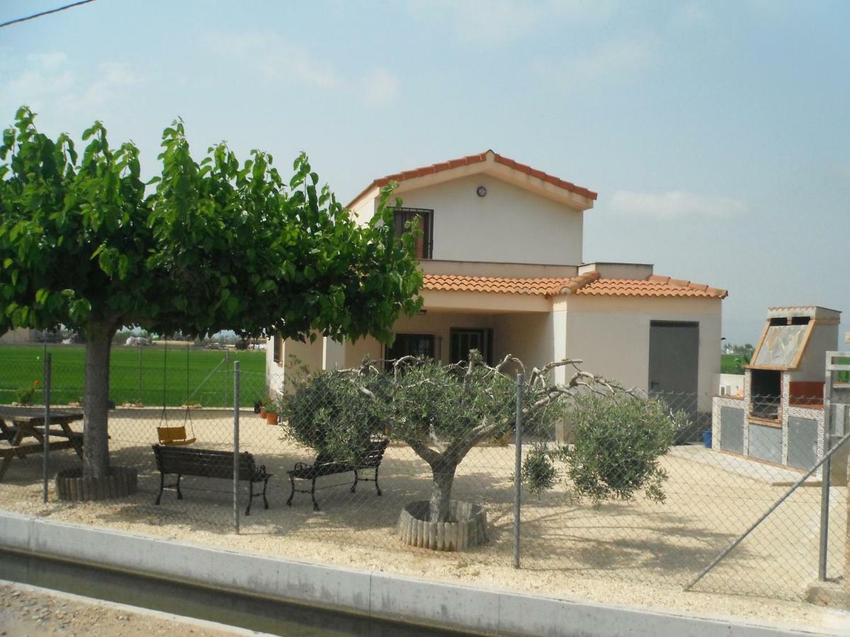 Casa Laura Guest House Делтебре Екстериор снимка