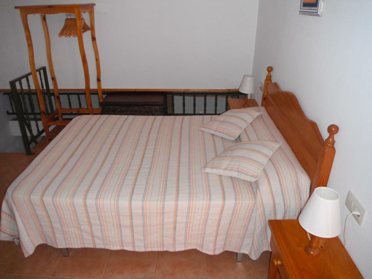 Casa Laura Guest House Делтебре Екстериор снимка