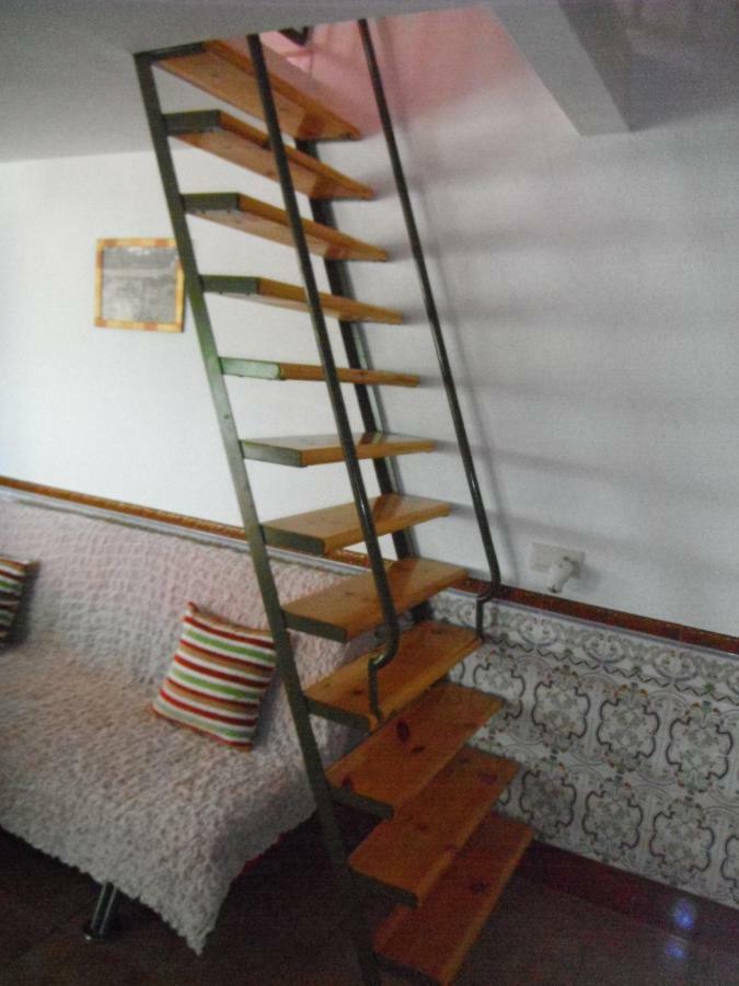 Casa Laura Guest House Делтебре Екстериор снимка